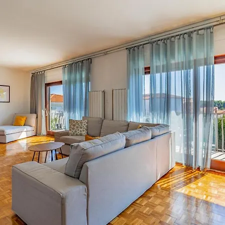 House Magnolia Medulin