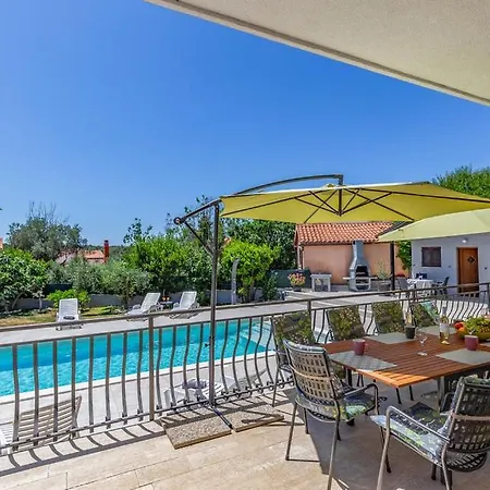 Magnolia Villa